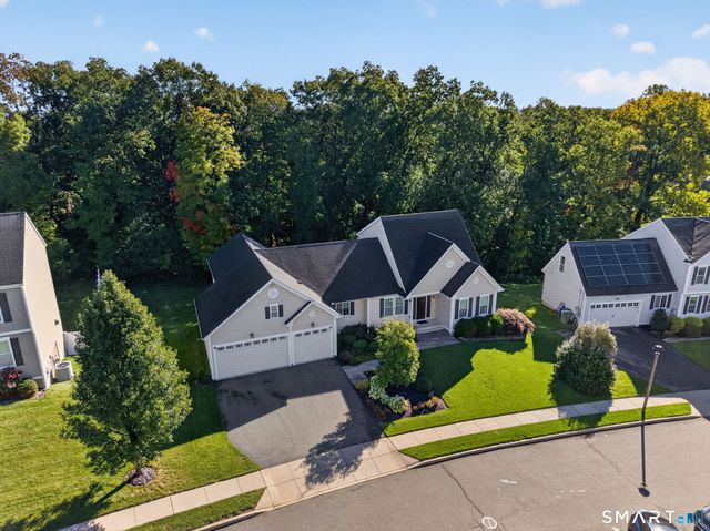 36 West Poplar Road, Middletown, CT 06457