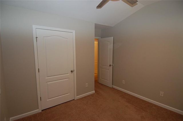6956 Rogers Point, Lithonia, GA 30058