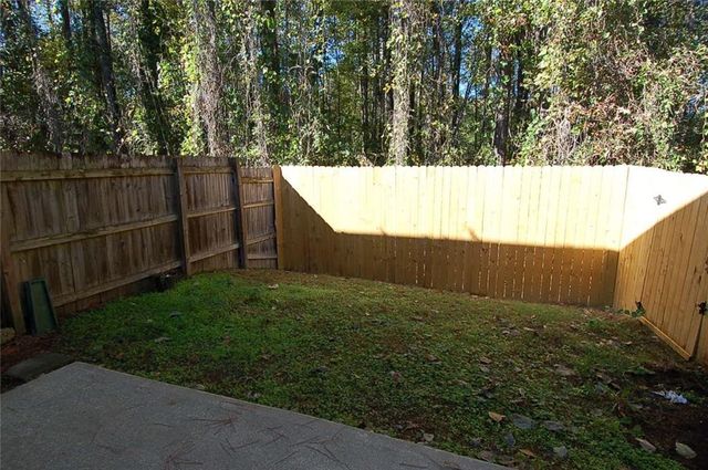6956 Rogers Point, Lithonia, GA 30058