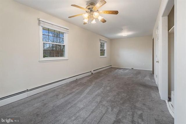 7013 TRAILS END RD, Manassas, VA 20112