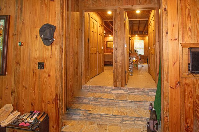 139 Grand Pine Loop, Livingston, TX 77351