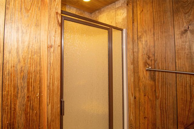 139 Grand Pine Loop, Livingston, TX 77351