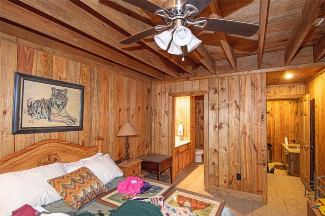 139 Grand Pine Loop, Livingston, TX 77351