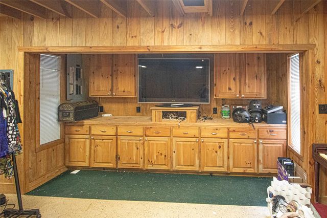 139 Grand Pine Loop, Livingston, TX 77351