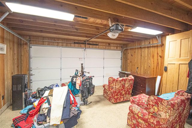 139 Grand Pine Loop, Livingston, TX 77351