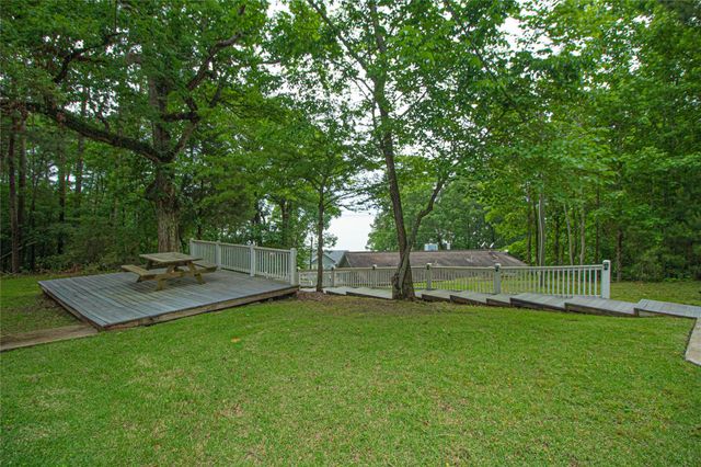 139 Grand Pine Loop, Livingston, TX 77351