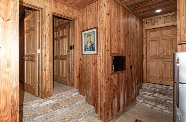 139 Grand Pine Loop, Livingston, TX 77351
