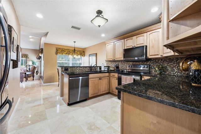 1082 TEQUESTA TRAIL, Lake Wales, FL 33898