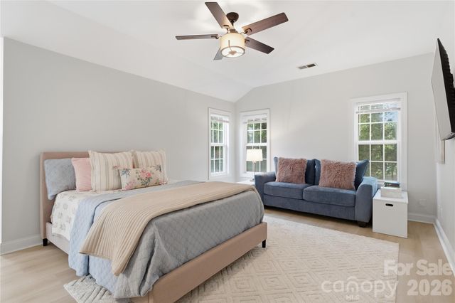 10513 Orchid Hill Lane, Charlotte, NC 28277
