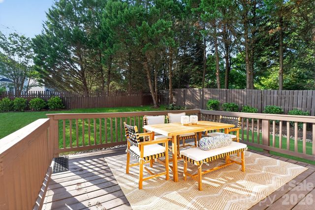 10513 Orchid Hill Lane, Charlotte, NC 28277