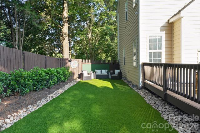 10513 Orchid Hill Lane, Charlotte, NC 28277