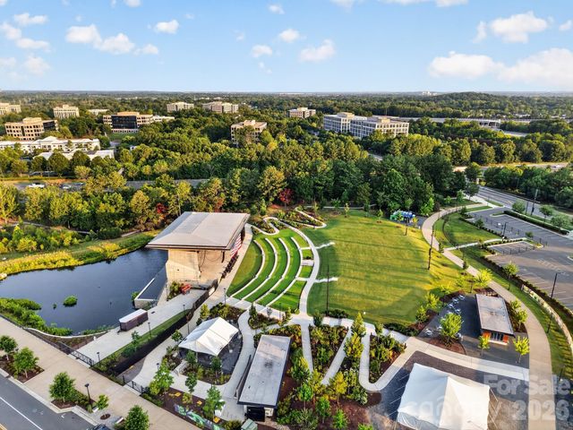 10513 Orchid Hill Lane, Charlotte, NC 28277