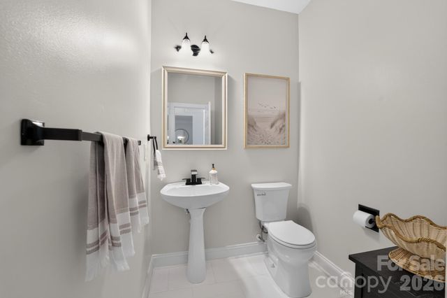 10513 Orchid Hill Lane, Charlotte, NC 28277