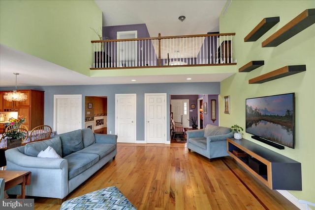 820 OREGON RD, Mohnton, PA 19540