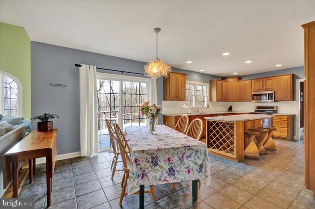 820 OREGON RD, Mohnton, PA 19540