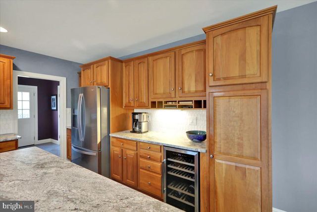 820 OREGON RD, Mohnton, PA 19540