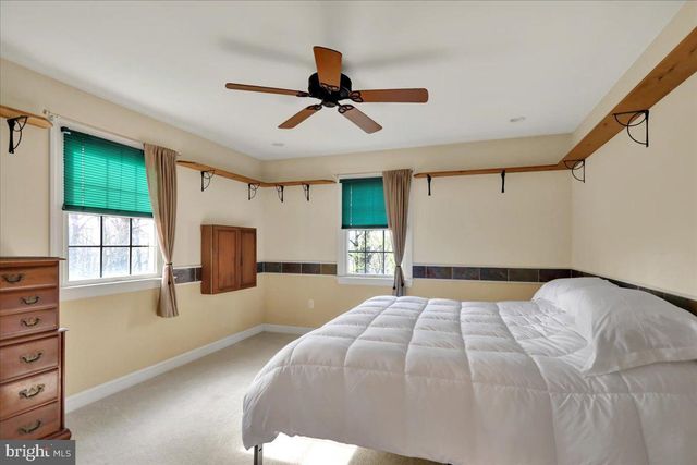 820 OREGON RD, Mohnton, PA 19540