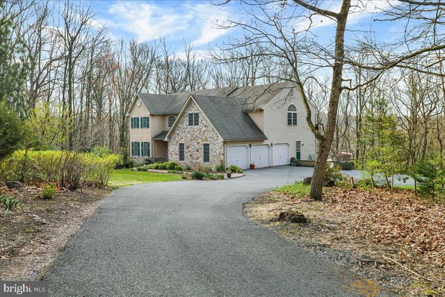 820 OREGON RD, Mohnton, PA 19540