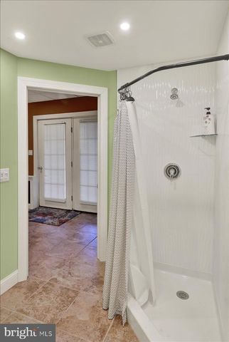 820 OREGON RD, Mohnton, PA 19540