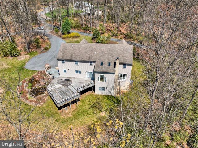 820 OREGON RD, Mohnton, PA 19540