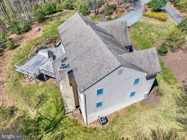 820 OREGON RD, Mohnton, PA 19540