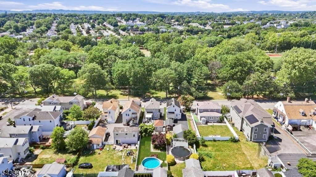 332 Riverside Ave, Lyndhurst Twp., NJ 07071 — photo 5