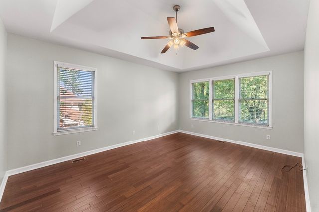 501 S Lakeridge Pl, Nashville, TN 37214