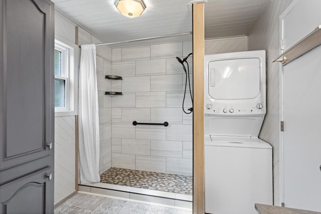 2184 Floral Drive, White Bear Lake, MN 55110