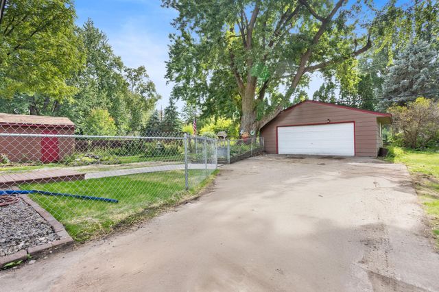 2184 Floral Drive, White Bear Lake, MN 55110