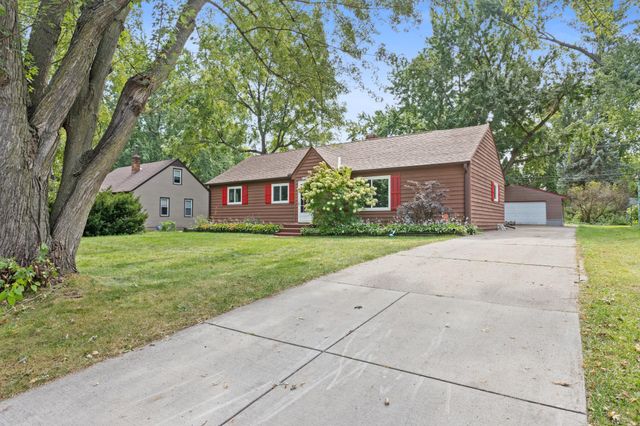 2184 Floral Drive, White Bear Lake, MN 55110