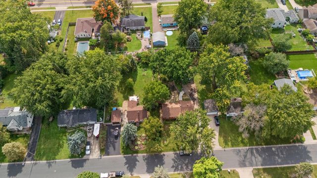 2184 Floral Drive, White Bear Lake, MN 55110