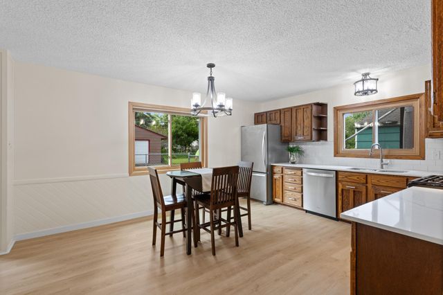 2184 Floral Drive, White Bear Lake, MN 55110