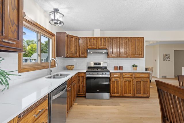 2184 Floral Drive, White Bear Lake, MN 55110