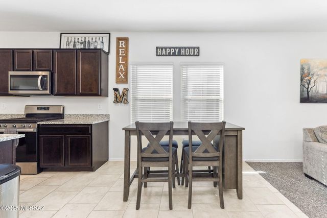 10305 N Arroyo Lupine Way, Marana, AZ 85653