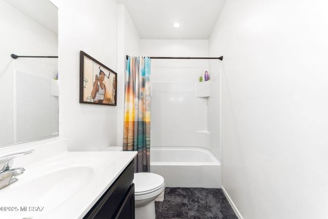 10305 N Arroyo Lupine Way, Marana, AZ 85653