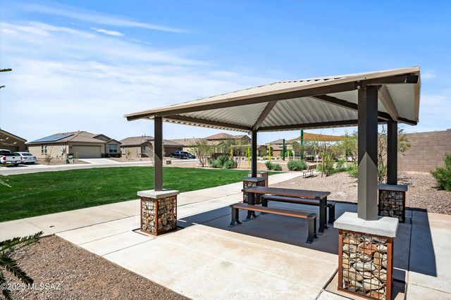 10305 N Arroyo Lupine Way, Marana, AZ 85653