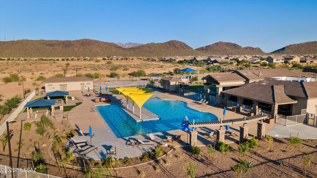 10305 N Arroyo Lupine Way, Marana, AZ 85653