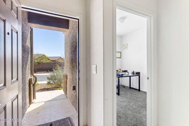 10305 N Arroyo Lupine Way, Marana, AZ 85653