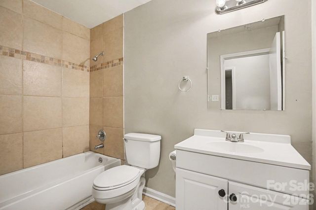 11513 Vista Haven Drive, Charlotte, NC 28226