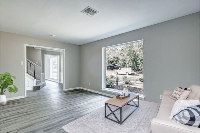 5219 Lookout Mountain Drive, Houston, TX 77069