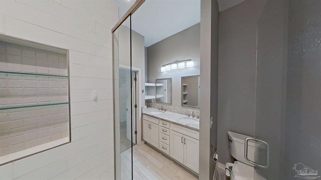 1039 Brownfield Rd, Pensacola, FL 32526