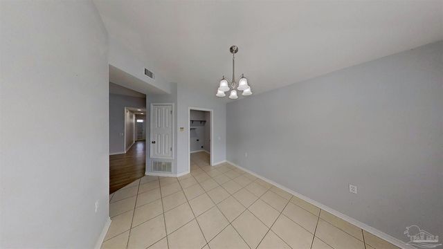 1039 Brownfield Rd, Pensacola, FL 32526