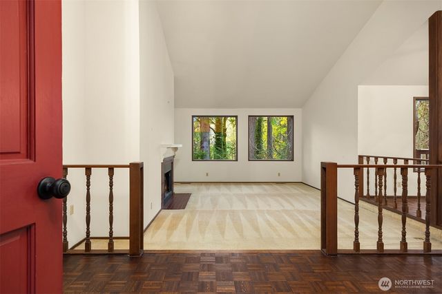 7131 NE Bay Hill Road, Bainbridge Island, WA 98110