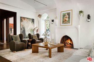 742 N Sycamore Avenue, Los Angeles, CA 90038