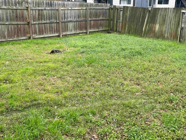 943 Creek Side Dr, Tyler, TX 75703