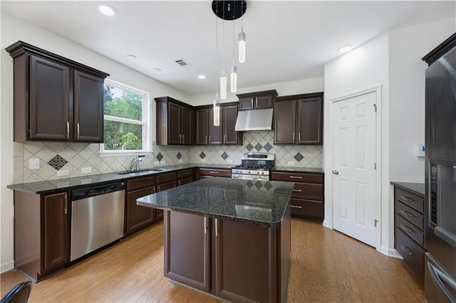 720 Yasha Court, Alpharetta, GA 30005