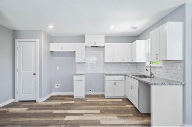 622 Maple Way, Houston, TX 77015