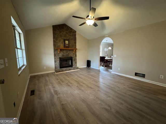 1107 Orchard Road, Ellijay, GA 30540