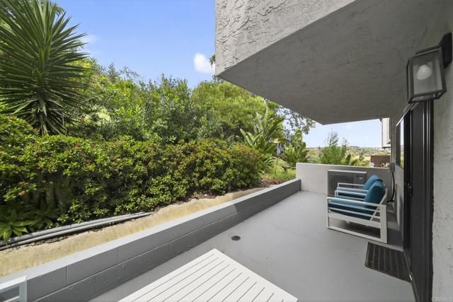 2415 La Costa Avenue E, Carlsbad, CA 92009