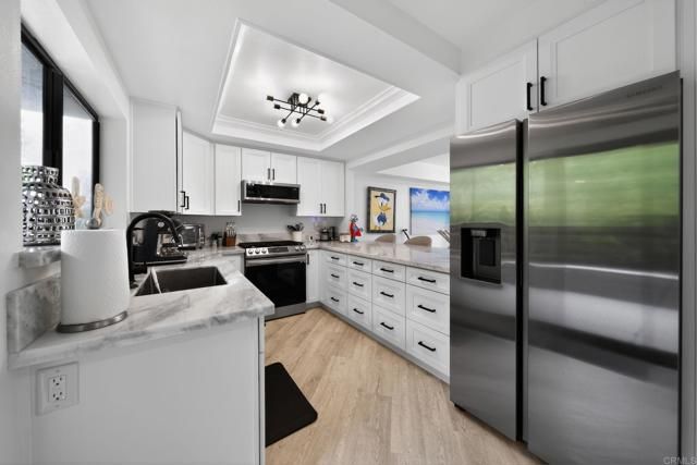 2415 La Costa Avenue E, Carlsbad, CA 92009